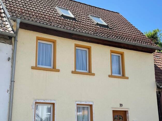 Reihenmittelhaus zum Kauf 159.000 € 3 Zimmer 108 m² 102 m² Grundstück Bad Köstritz 07586