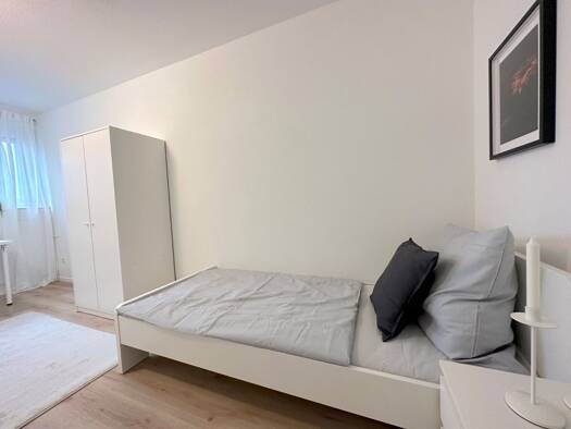 Wohnung zur Miete 560 € 1 Zimmer 25 m² 4. Geschoss frei ab 01.10.2026 Zehnmorgenstraße 48 Eschersheim Mitte-Nord 60433