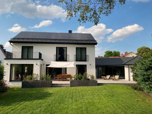 Einfamilienhaus zum Kauf 1.090.000 € 4 Zimmer 198 m² 927 m² Grundstück Göggingen Göggingen 86199