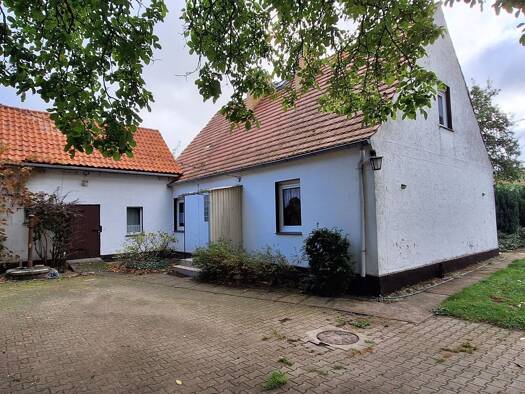 Einfamilienhaus zum Kauf 190.000 € 5 Zimmer 130 m² 1.090 m² Grundstück frei ab sofort Gramzower Weg 22 Warnitz Oberuckersee 17291