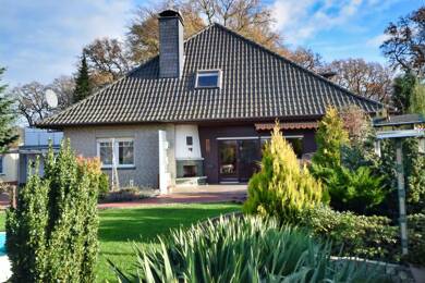 Mehrfamilienhaus zum Kauf 250.000 € 9 Zimmer 266 m² 1.706 m² Grundstück frei ab sofort Wagenfeld Wagenfeld 49419
