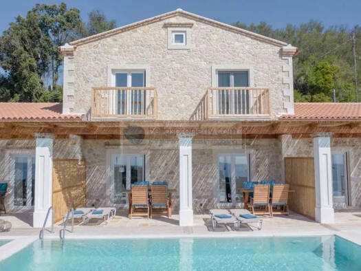 Villa zum Kauf 1.050.000 € 8 Zimmer 200 m² 1.300 m² Grundstück Ereikousa - Korfu 49100