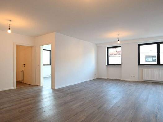Wohnung zur Miete 970 € 5 Zimmer 133 m² 1. Geschoss frei ab 01.06.2026 Provinzialstraße 98 Hüttigweiler Illingen 66557