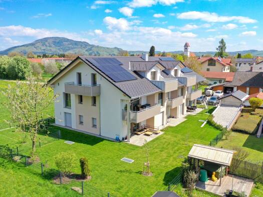 Wohnung zum Kauf - Erstbezug provisionsfrei 499.000 € 3 Zimmer 82,2 m² Surheim Saaldorf-Surheim 83416