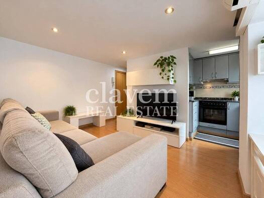 Wohnung zum Kauf 155.000 € 1 Zimmer 40 m² 3. Geschoss Barcelona 08033