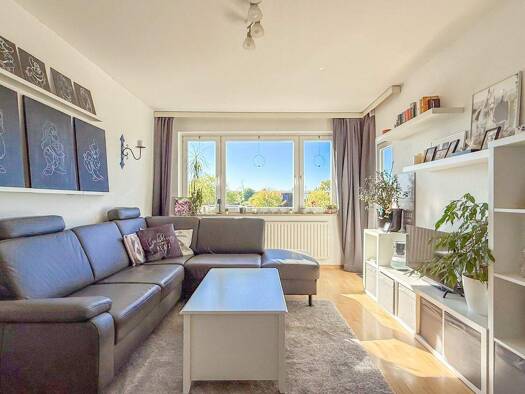 Wohnung zum Kauf 123.000 € 2 Zimmer 58 m² 3. Geschoss Wahlstedt 23812