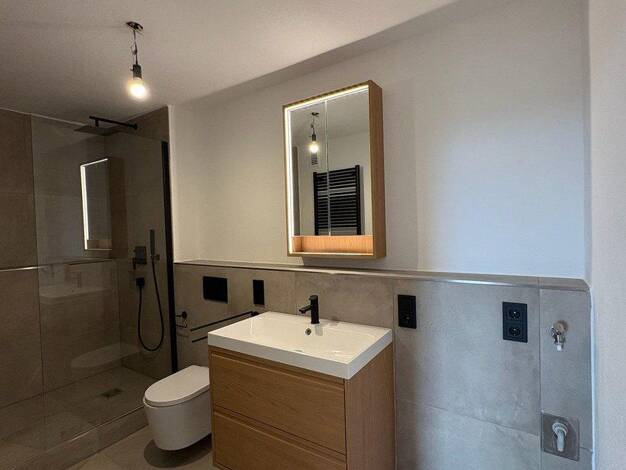 Wohnung zur Miete 1.275 € 3,5 Zimmer 91,8 m² Nürtingen Nürtingen 72622