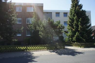 Wohnung zum Kauf 179.000 € 2,5 Zimmer 82 m² Uetersen 25436