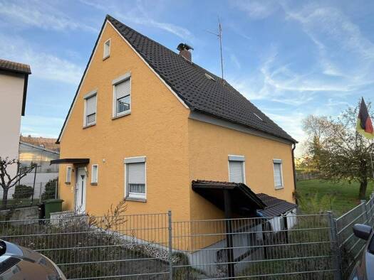 Einfamilienhaus zum Kauf 159.000 € 3 Zimmer 100 m² 220 m² Grundstück Fronberg Schwandorf 92421