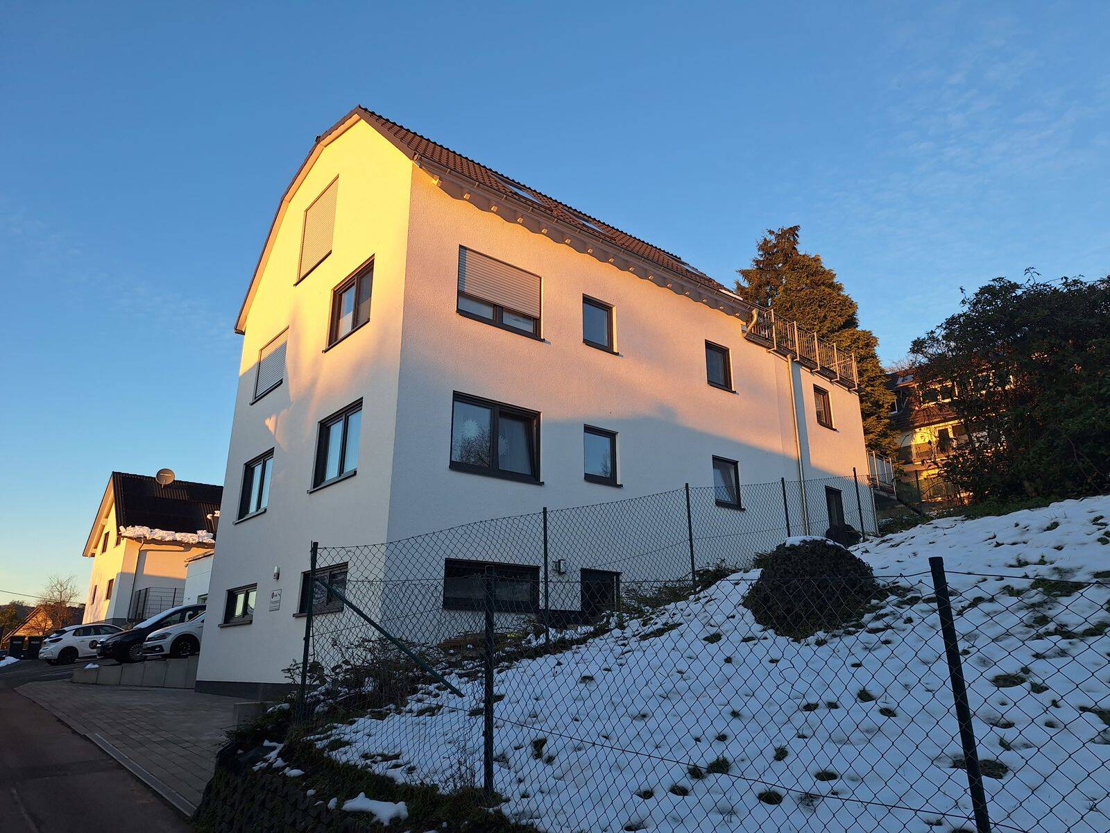 Mehrfamilienhaus zum Kauf 995.000 € 10 Zimmer 326,3 m²<br/>Wohnfläche 465 m²<br/>Grundstück Steinenbrück Overath 51491