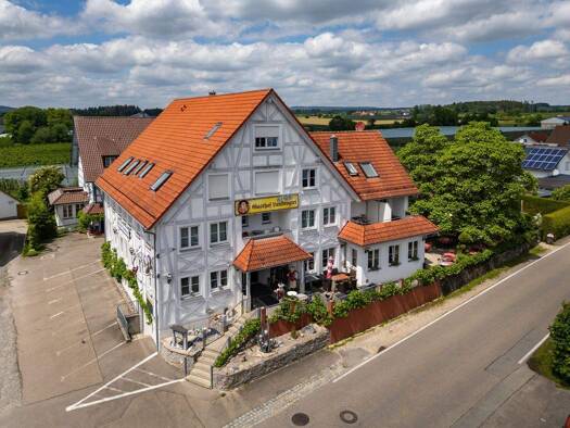Gewerbeobjekt zum Kauf als Kapitalanlage geeignet 1.450.000 € 1.003 m² 2.180 m² Grundstück Eggartskirch Ravensburg / Dürnast 88213