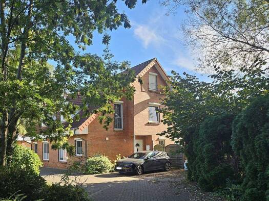 Doppelhaushälfte zum Kauf provisionsfrei 285.000 € 4 Zimmer 120 m² 458 m² Grundstück Papenburg 26871