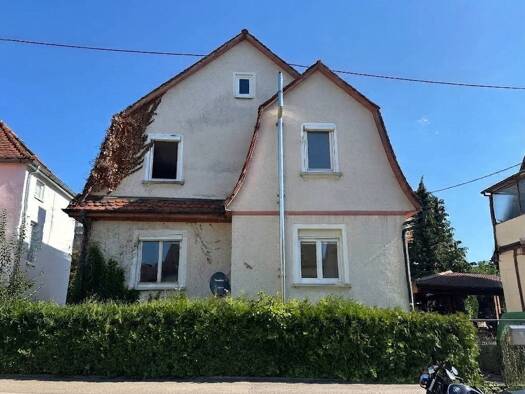 Einfamilienhaus zum Kauf 227.000 € 5 Zimmer 138 m² 313 m² Grundstück frei ab sofort Eislingen Eislingen/Fils 73054