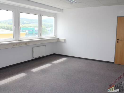 Büro zur Miete 600 € 2 Zimmer 60 m² Bürofläche St. Pölten 3100