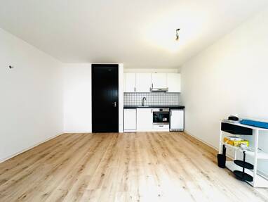 Wohnung zur Miete 575 € 1 Zimmer 33,5 m² 1. Geschoss frei ab sofort Äußere Sulzbacher Straße 17A Gärten b Wöhrd Nürnberg 90489