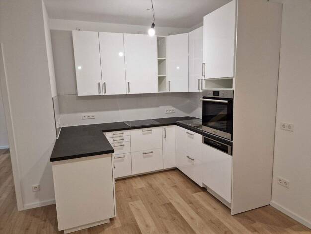 Wohnung zur Miete 1.290 € 4 Zimmer 102 m² 1. Geschoss frei ab 01.03.2026 Bleichstraße 10/1 Stadtgebiet Göppingen 73033