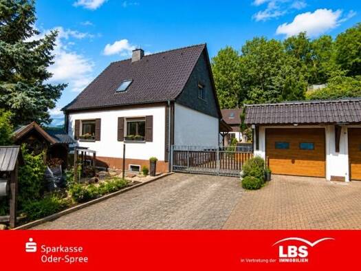 Einfamilienhaus zum Kauf 299.000 € 4 Zimmer 110,6 m² 1.389 m² Grundstück frei ab 01.01.2027 Neuzelle Neuzelle 15898