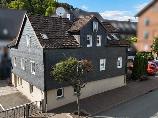 Einfamilienhaus zum Kauf 199.000 € 6 Zimmer 156 m² 265 m² Grundstück Battenberg Battenberg 35088