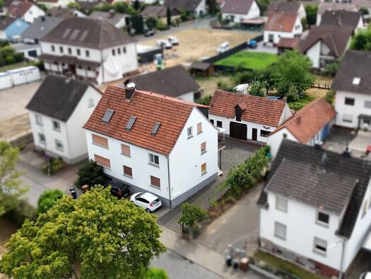 Mehrfamilienhaus zum Kauf 575.000 € 8 Zimmer 255 m² 945 m² Grundstück frei ab 01.09.2026 Gondsroth Hasselroth 63594