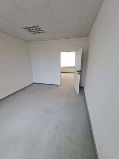 Bürofläche zur Miete provisionsfrei 640 € 48 m² Bürofläche Mohsdorfer Straße Burgstädt Burgstädt 09217