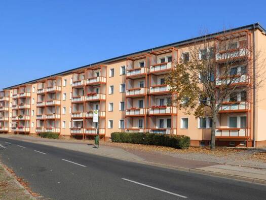 Wohnung zur Miete 240 € 1 Zimmer 33,3 m² 3. Geschoss frei ab 16.12.2026 Amalienstraße 112 Innenstadt Dessau-Roßlau 06842