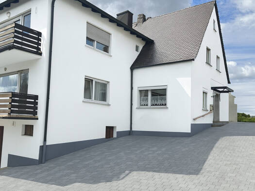 Mehrfamilienhaus zum Kauf provisionsfrei 599.000 € 6 Zimmer 178 m² 343 m² Grundstück Reuth Forchheim 91301