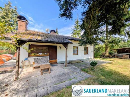 Einfamilienhaus zum Kauf 164.500 € 5 Zimmer 115 m² 990 m² Grundstück Heringhausen Diemelsee 34519