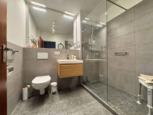 Wohnung zur Miete 950 € 2 Zimmer 65 m² frei ab 01.05.2026 Fahltskamp 41 Pinneberg 25421