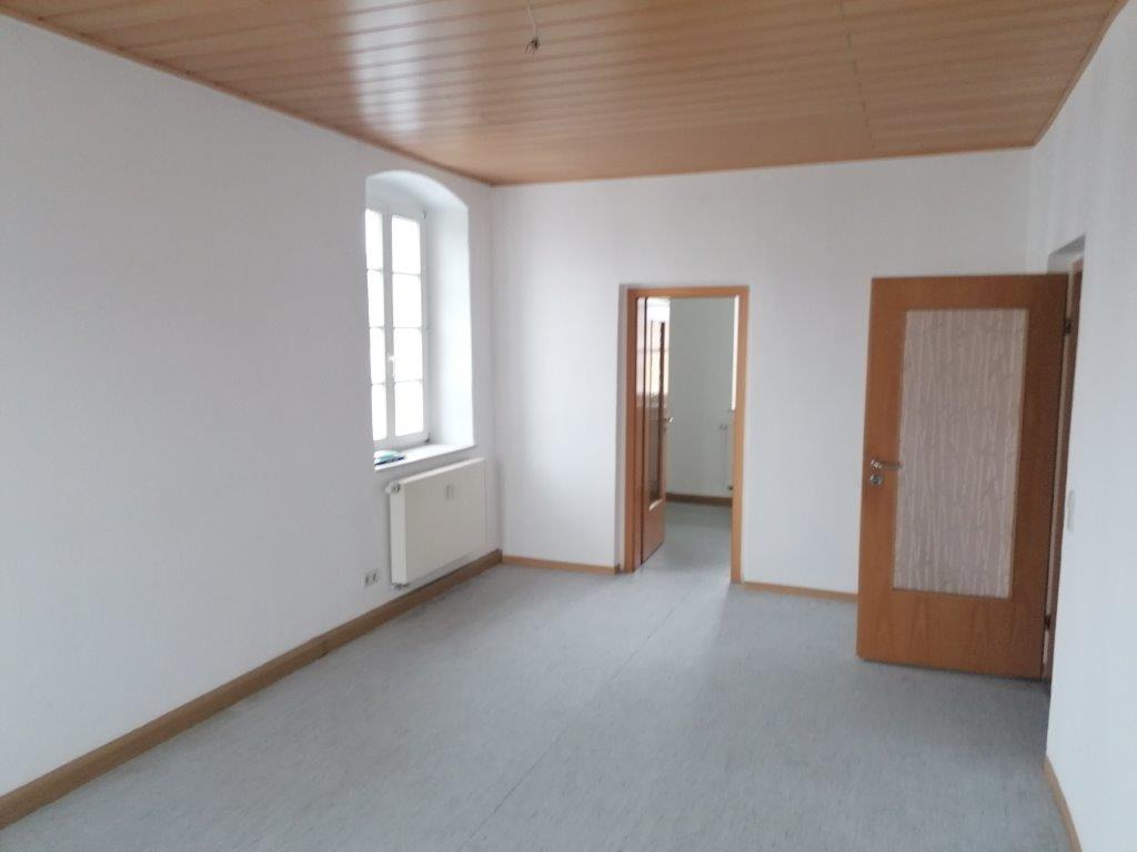 Wohnung zur Miete 230 € 2 Zimmer 53 m²<br/>Wohnfläche 1.<br/>Geschoss ab sofort<br/>Verfügbarkeit Pradestraße 2 Ostritz Ostritz 02899