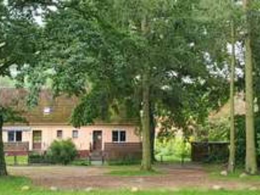 Doppelhaushälfte zur Miete 700 € 4 Zimmer 85 m² 474 m² Grundstück frei ab sofort Sigrön Sigrön Bad Wilsnack 19336