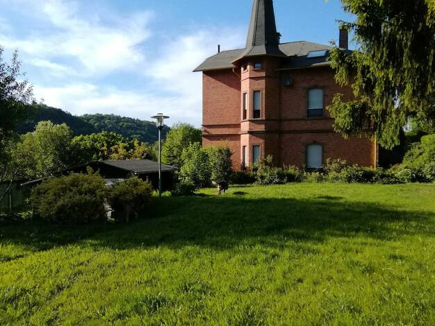 Villa zum Kauf 1.250.000 € 10 Zimmer 650 m² 2.000 m² Grundstück Zell Bad König 64732