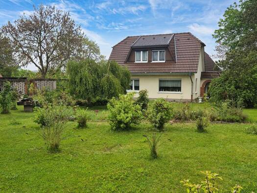 Einfamilienhaus zum Kauf 284.900 € 6 Zimmer 160 m² 2.556 m² Grundstück frei ab sofort Woldegk Woldegk 17348