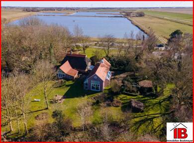 Bauernhaus zum Kauf 579.000 € 6 Zimmer 245 m² 2.350 m² Grundstück Stollhamm Butjadingen 26969