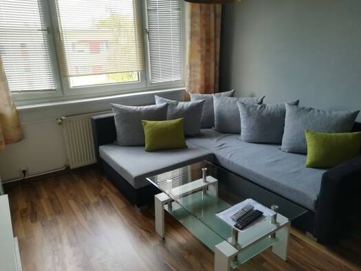 Maisonette zur Miete 410 € 2 Zimmer 48 m² 3. UG frei ab sofort Zwenkau 04442