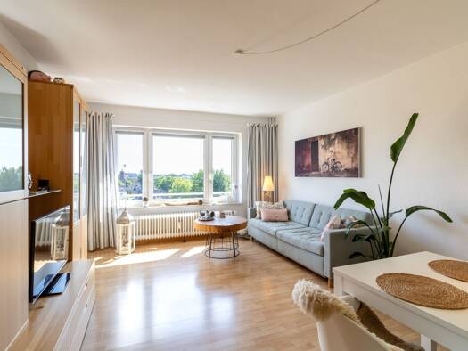 Wohnung zum Kauf 199.000 € 3 Zimmer 70,5 m² 6. Geschoss Wedel 22880