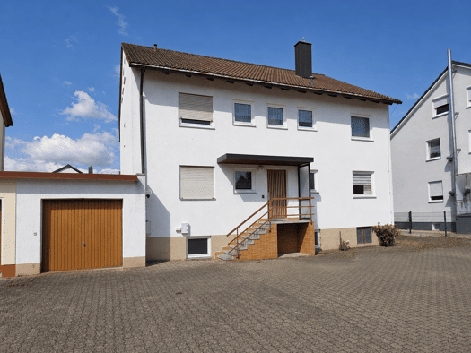 Mehrfamilienhaus zum Kauf 385.000 € 10 Zimmer 221 m² 599 m² Grundstück Bad Windsheim Bad Windsheim 91438