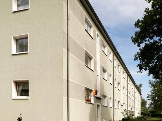 Wohnung zur Miete 300 € 2 Zimmer 51,8 m² 2. Geschoss Roßbacher Str. 2b Tagewerben Weißenfels 06667