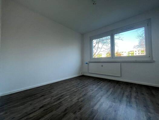 Wohnung zur Miete 360 € 4 Zimmer 68,9 m² 2. Geschoss frei ab sofort Dr.-Salvador-Allende-Straße 250 Kappel Chemnitz 09119