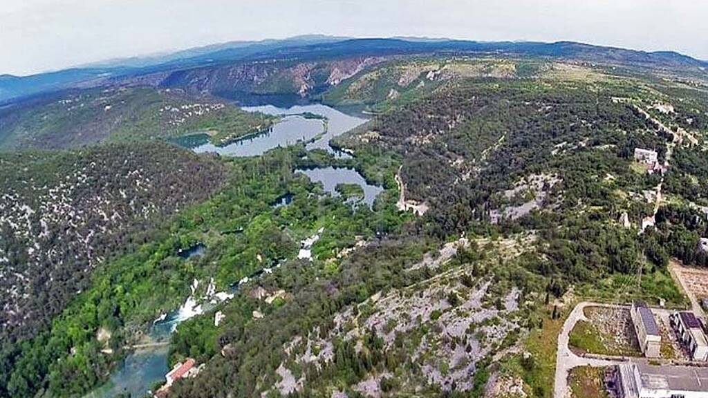 Grundstück zum Kauf 135.000 m² Grundstück Sibenik