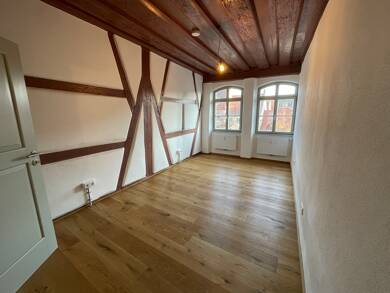 Maisonette zur Miete 1.800 € 3,5 Zimmer 123 m² Dachgeschoss, Geschoss 3/3 frei ab sofort Schlehengasse 25 Lorenz Nürnberg 90402