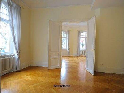 Wohnung zum Kauf 136.000 € 3 Zimmer 70 m² Bischofswiesen 83483