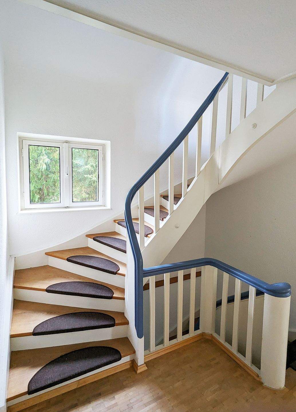 Immobilie in Friedrichsthal - Fünf-Zimmer Maisonette Wohnung in Friedrichsthal! - Bild 2