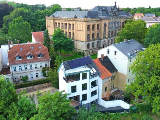 Stadthaus zur Miete 2.000 € 4 Zimmer 164 m² Altenburg 04600
