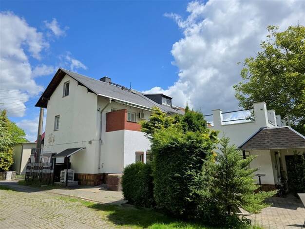 Einfamilienhaus zum Kauf 379.000 € 9 Zimmer 180 m² 1.759 m² Grundstück Remse Remse b Glauchau 08373