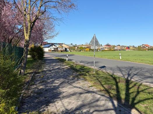 Grundstück zum Kauf 120.000 € 2.070 m² Grundstück frei ab sofort Querstraße 5 Delitzsch 04509