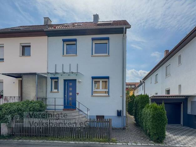 Doppelhaushälfte zum Kauf provisionsfrei 359.000 € 5 Zimmer 90 m² 142 m² Grundstück Voller Brunnen Reutlingen 72760