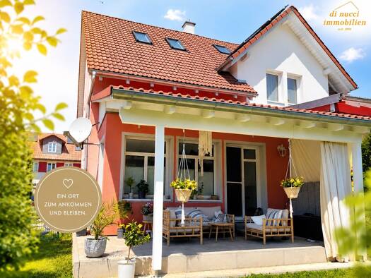Doppelhaushälfte zum Kauf provisionsfrei 399.900 € 4,5 Zimmer 116 m² 360 m² Grundstück Erzingen Klettgau 79771