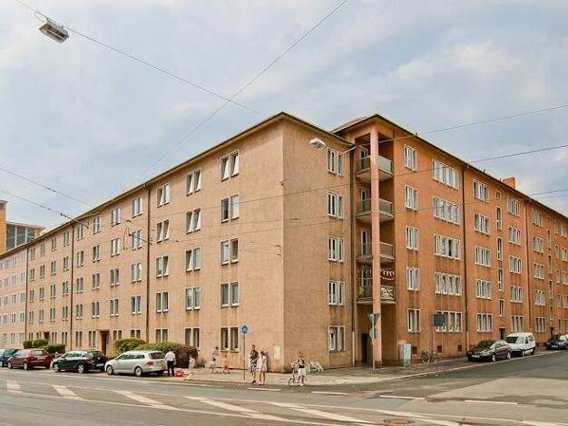 Wohnung zur Miete 715 € 2,5 Zimmer 61,9 m² 3. Geschoss frei ab 14.02.2026 Sulzbacher Straße 23 Gärten b Wöhrd Nürnberg 90489