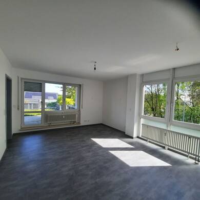 Wohnung zur Miete 679 € 4 Zimmer 78,1 m² Röhrsdorf 961 Chemnitz 09247