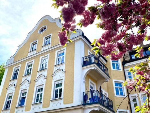 Wohnung zur Miete 1.100 € 3 Zimmer 90 m² Geschoss 2/3 frei ab 01.10.2026 Innstadt Passau 94032
